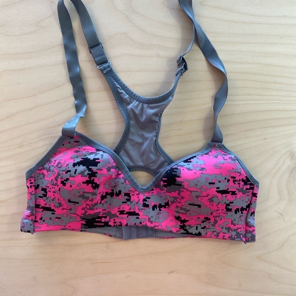 Bra size Small (BH)